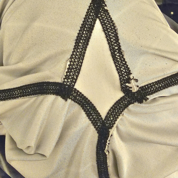 Teeki Love the Elephant Yoga Leggings - Picture 7 of 7